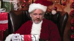 AngelFox1971's tweet photo. Christmas is coming! Remember as you enjoy your festivities with family that Julian Assange will be alone. Very likely for 5 days. Donate to https://t.co/zKjOc08Fkm https://t.co/AP4RJh00ve