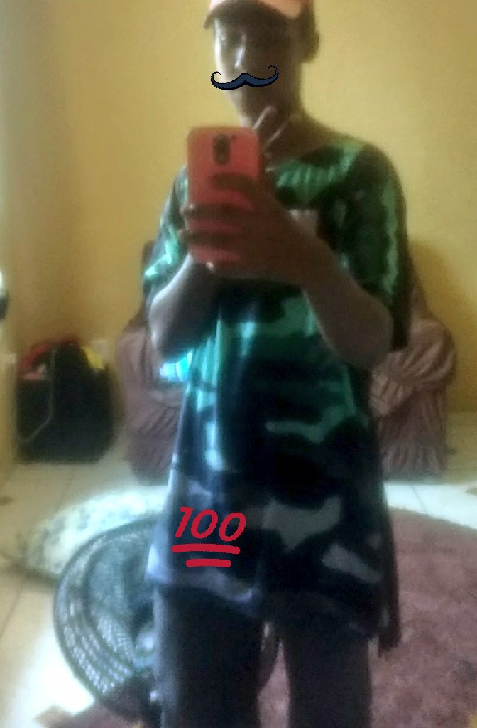 JsDom's tweet image. Bigodinho no estilo✌️