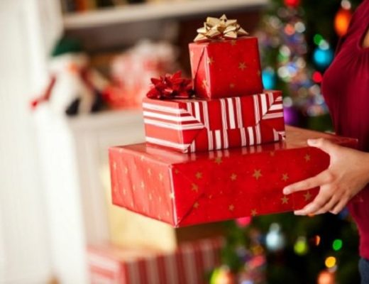 radioglamorgan's tweet image. Boxing Day on Radio Glamorgan

7am - Vintage Years
8am - Boxing Day Breakfast
10am @RedThreadTim festive special
12pm @mrgrantpalmer - Hits of 2018
2pm - 4 hours of Number 1 hits!