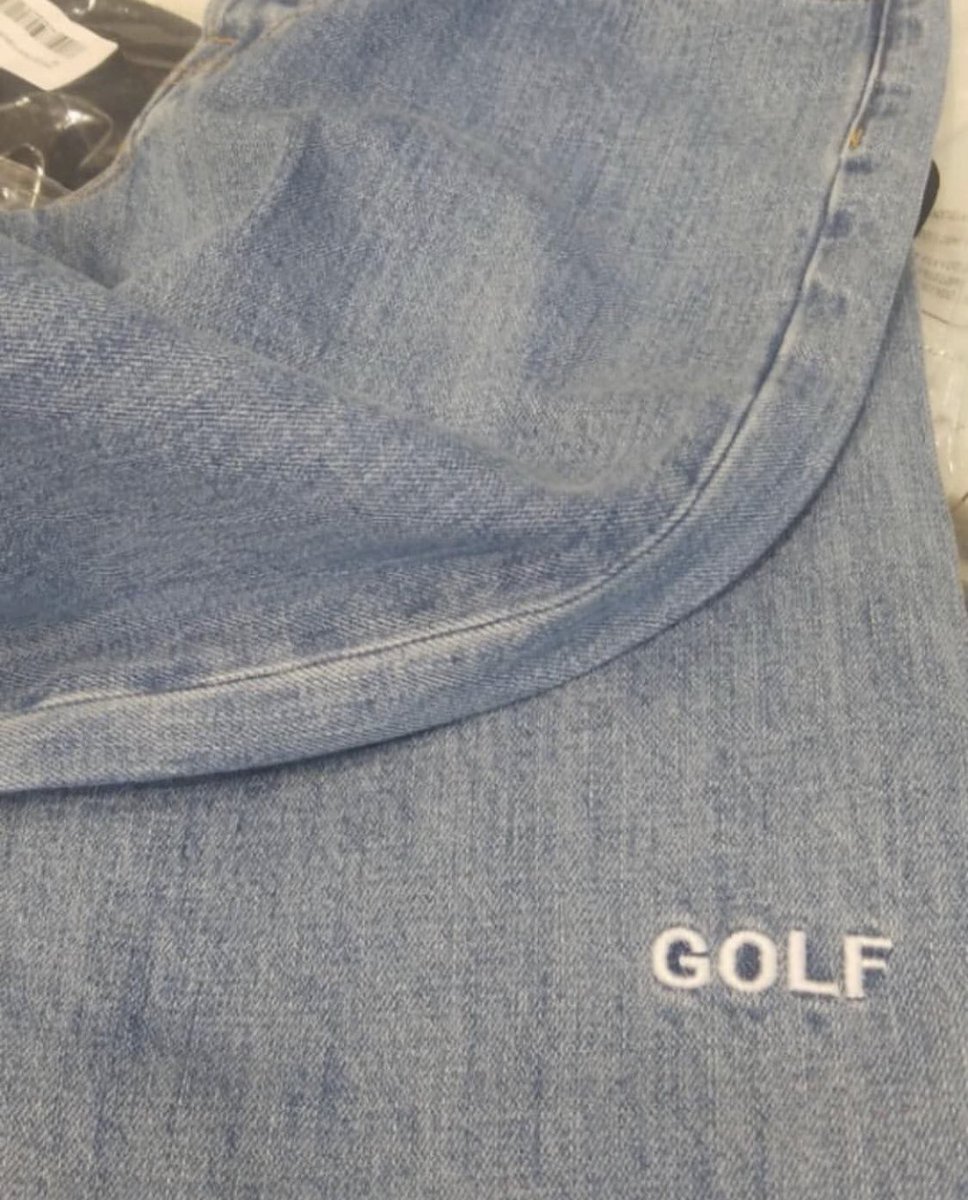 ResellingB's tweet image. |SELLING GOLF SMILEY DENIM JEANS| |SIZE 30 BUT WILL FIT 32 A LITTLE TIGHT| |STARTING AT $110| |DM TO PURCHASE|