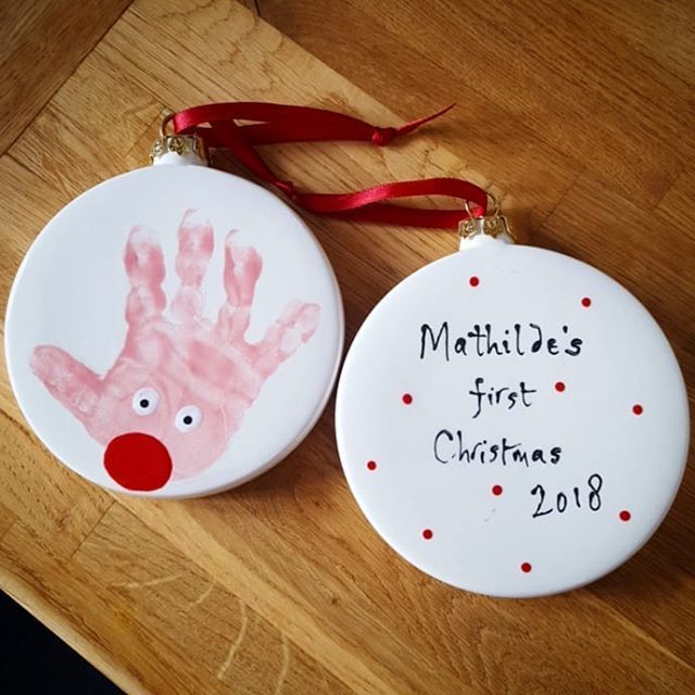 It's beginning to look a lot like Mathilde's first #christmas #proudmom #getcreative #pottery #painting #festive #feelingfestive bit.ly/2GB1j7e