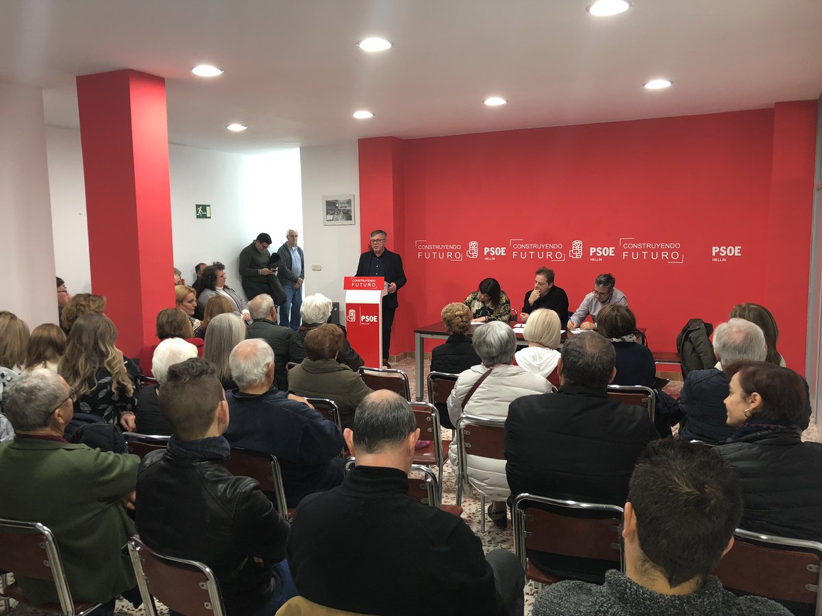 psoehellin's tweet image. Tradicional Asamblea de Navidad en nuestra Agrupación Local.
Balance positivo de nuestra gestión local y regional.
#juntosprogresamos #PSOE #HELLIN #CastillaLaMancha