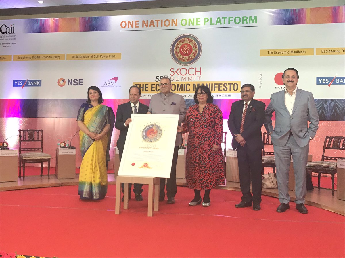SKOCH Challenger award being conferred upon Mr Ramesh Arora, Managing Director, @TheMontcalm at the 55th #SkochSummit #TheEconomicManifesto. #SkochAward #India2030 @SkochSameer @DhanjalDr @RohanSkoch