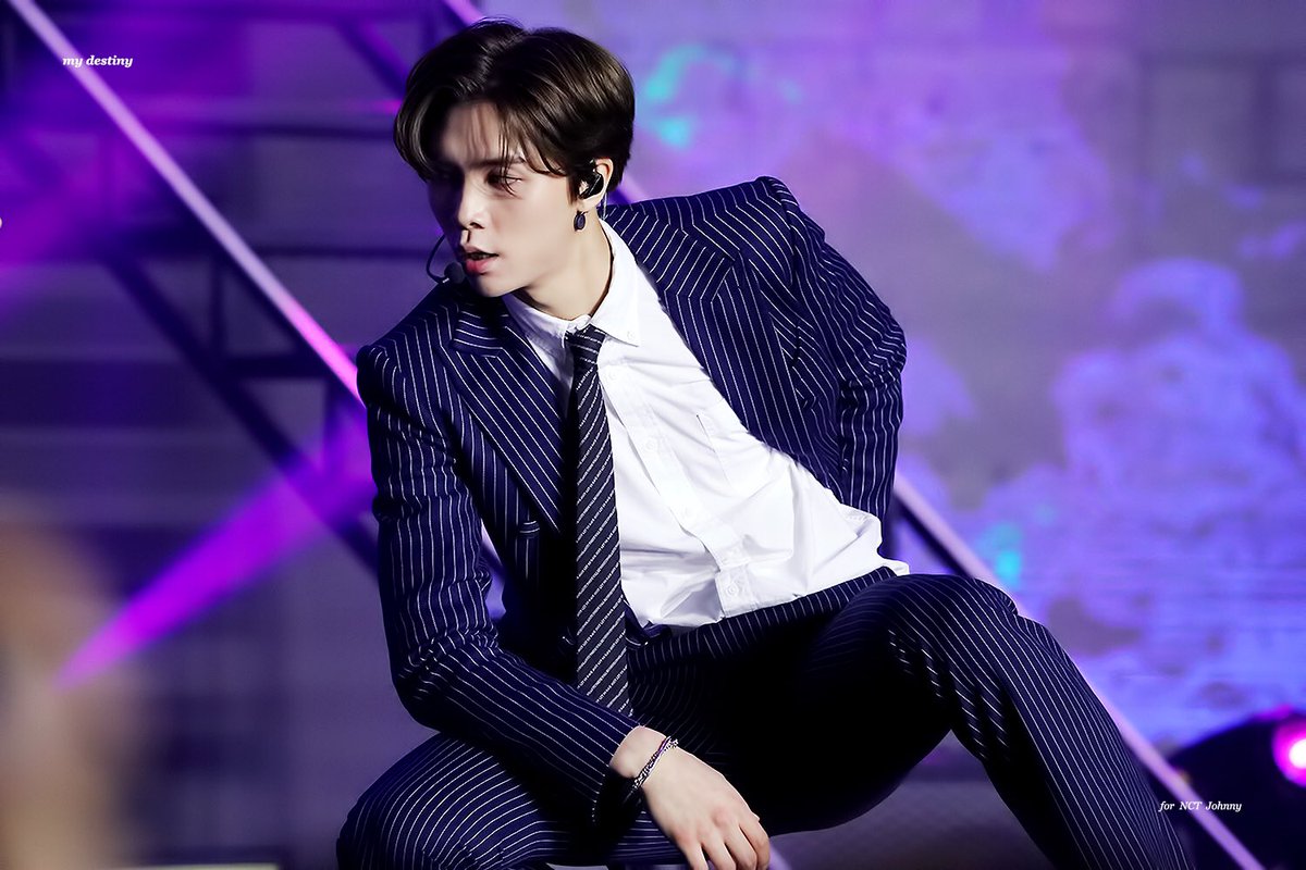 mydestiny0209's tweet photo. 181220 KPMA 

#NCT127 #JOHNNY #쟈니 #영호 https://t.co/UkqpOrZpev