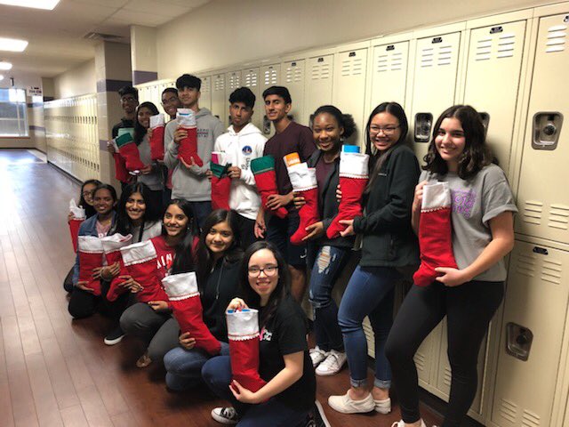 RedCrossRPHS's tweet photo. Here is our amazing club creating the stockings that we delivered yesterday, It was a blast! https://t.co/kSmS7fGYAw