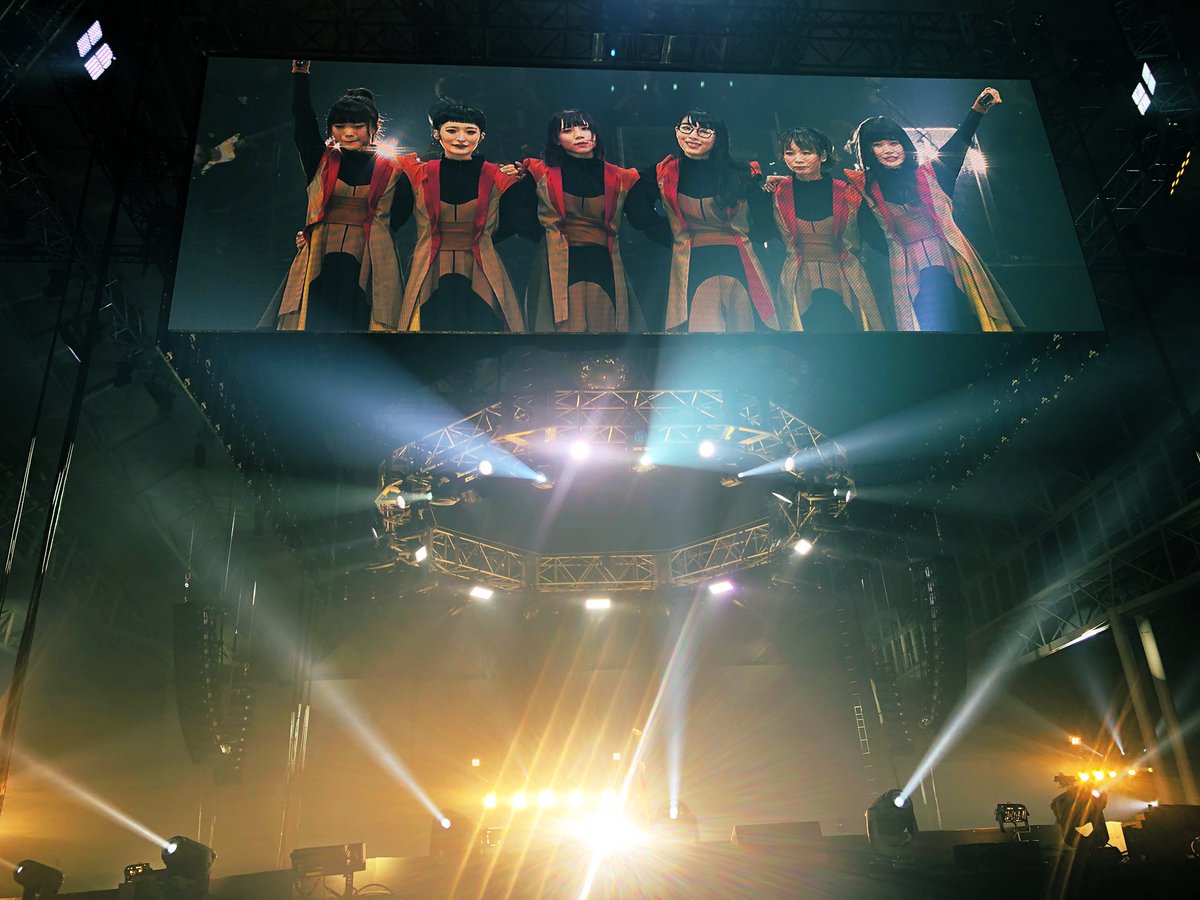 Alan_no14's tweet photo. 平成最後の年末に神ライブに参加できて本当に感謝。振り返るとBiSHに出会えたことも奇跡だと思う。人生が豊かになるということを絶賛実感中。そして、来年はBiSHの年になると確信した。
#BiSH幕張 https://t.co/SmukCJymOy