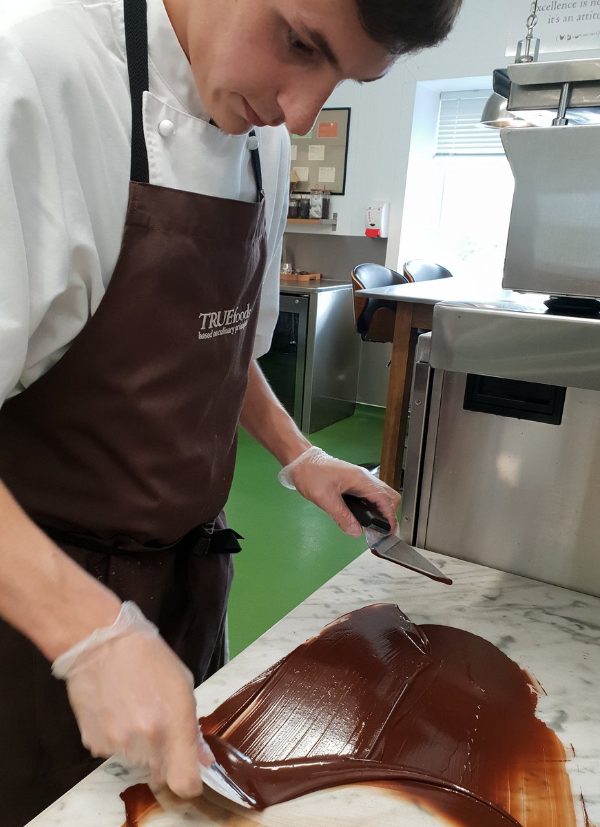 Chef_Aled's tweet photo. @wellocks My wing man and super star @George_Birtwell #WellocksAdvent https://t.co/JBSvjh3PjG