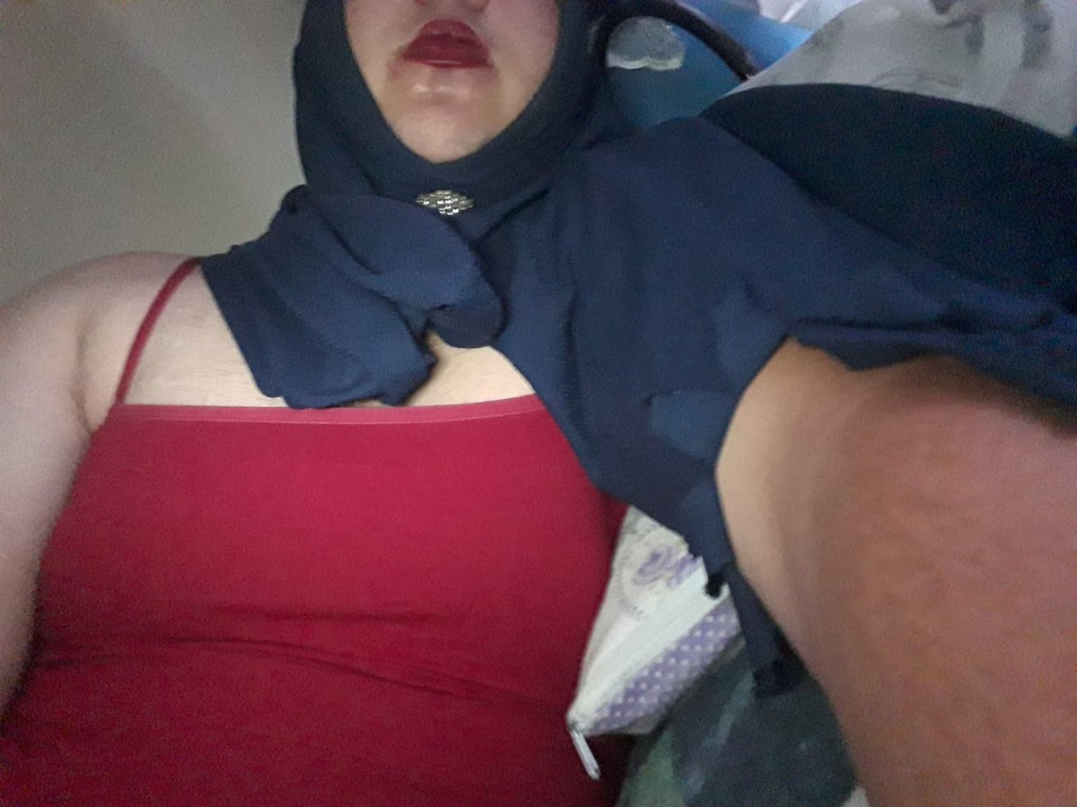 Fatmaks10's tweet photo. Yokmu kimse kutsal cumartesi boş geçmesin https://t.co/iY3vgodmuU