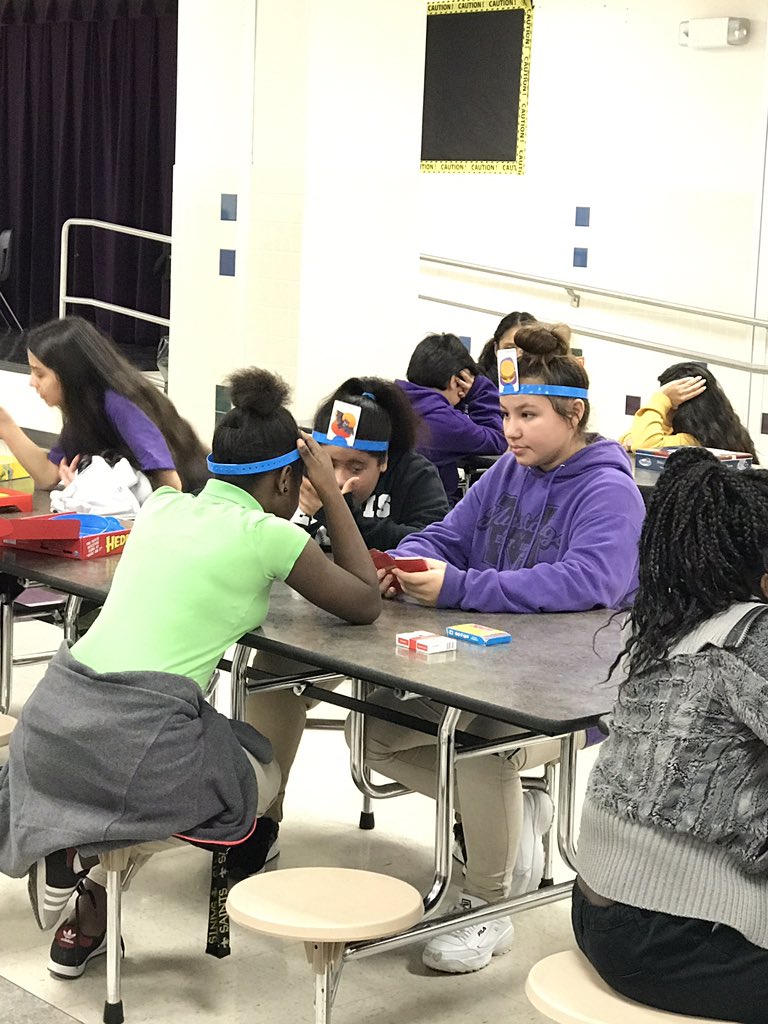 CarrieDirk's tweet photo. 6th Grade Pride Hour was a success! For those who show their Mustang Pride! #behaviorcounts #Positiveincentives #MMSBelieves #GameChangers https://t.co/wZhXGa9iVf