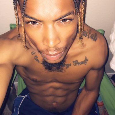 #NewProfilePic https://t.co/w8GiRtjbdp<a href="/tag/newprofilepic"class="tags">#NewProfilePic</a>