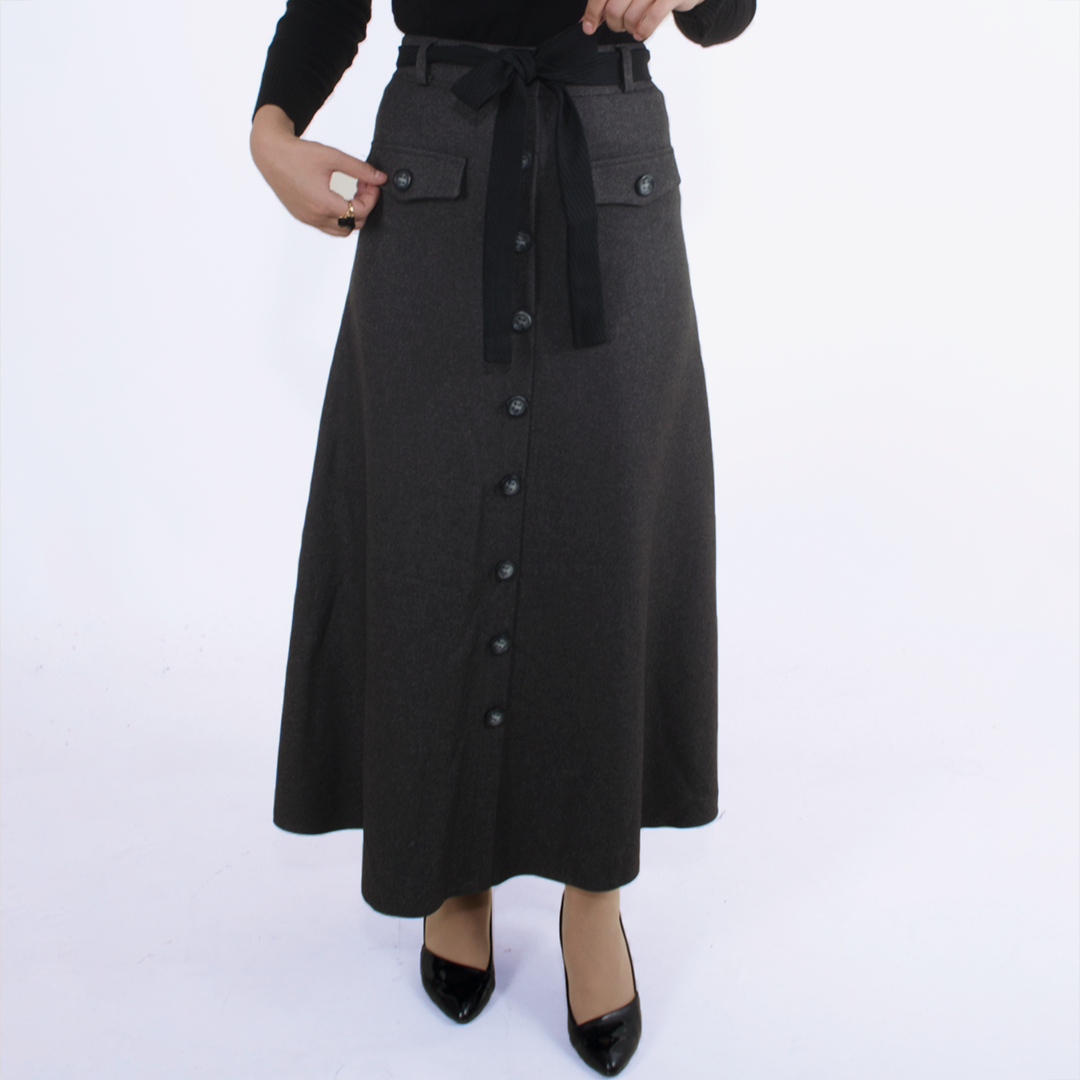 Klasik tercihlerden vazgeçemeyen şık hanımların tercihi etek modelleri ile kombinlerinize şıklık katın! 😍😍
🎁 Ücretsiz Kargo 📦
📲 Whatsapp: 0 544 281 58 20 📲