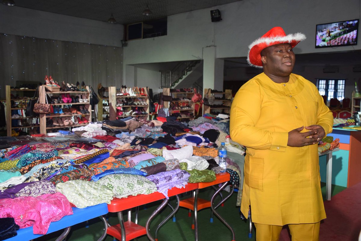 ofmlagos's tweet photo. THANK YOU FOR BEING PART OF JOYOUS OCCASION
MORE GRACE
YOU ARE THE BEST
#OFMLagos #Project316
#WithRevFidelisAyemoba
#MonthoftheEndTime
#TouchofLove
#WhiteSaturday #ShopforChristSake https://t.co/niProfsaj2