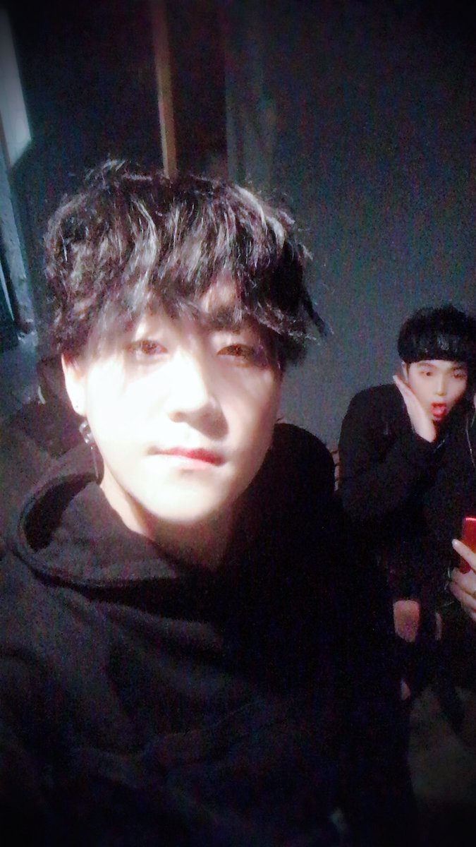 SAVE_BO0313's tweet photo. 皆さん ハッピィクリスマス🎅🎄
#save #leader #bo #よろしく #お願い #します #신돌세이브 #세이브 #showbox #日本 #東京 #新宿 #新大久保 https://t.co/Ck4t0ys6jD