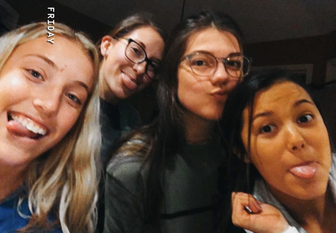 16isanchez's tweet photo. happy birthday i love youuuuu🤩😙🤗🤑 @AliseEmser https://t.co/NLvFiqIbzR