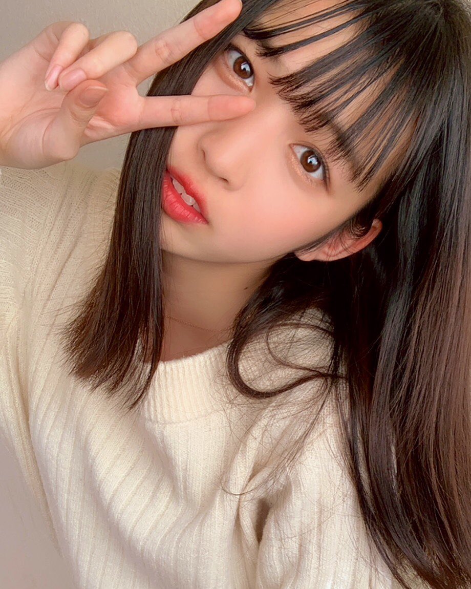 TPD_DASH's tweet photo. いよいよ明日は対バンライブ!!!
待ちに待ったイブイブ🎅
皆様のお越しをお待ちしてます〜、ライブに来れないって方もライブ後の21:30〜は生配信しますのでshowroom見てくださいね!!
今日も一日お疲れ様でした😊
おやすみなさい〜🌙
#TPD_ DASH
#谷川陽菜 https://t.co/Lvy0SPZ0B8