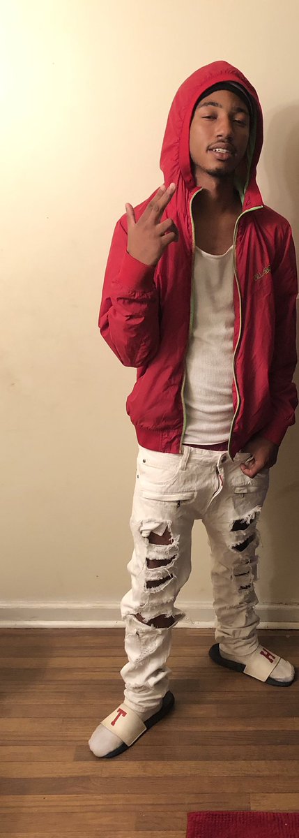 HustlerProject's tweet image. I’m a gangster to I die blood gang🅱️