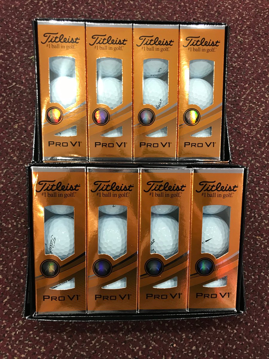Right who wants some golf balls!? Celebrating gaining over 1k followers this year. Follow, like and retweet for a chance to win several sleeves of pro v1s. Winners announced Christmas Day. Happy Christmas x