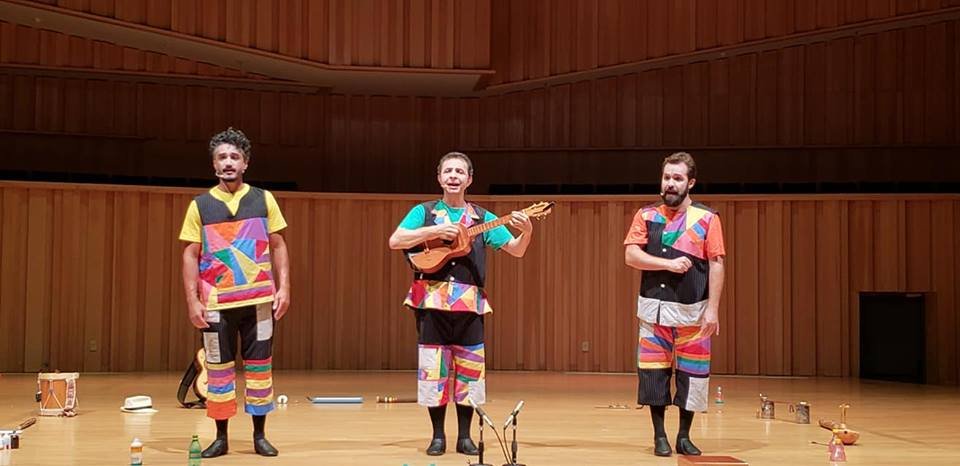 🎶 Sáb 22/12 🎵
🎙 [ULTIMO PROGRAMA 2018] 📻 
 #28 con Trio #SERELEPE 🇧🇷, "Trabajando lenguajes musicales, escénicos y lúdicos con las infancias"
A las 12am 🕛 🇦🇷 🇧🇷 / 10am 🕙 🇨🇴
👇Más info 👇
bit.ly/2QJhNPb

📻ESCUCHA EL PROGRAMA🎧
por radioSADOP.net