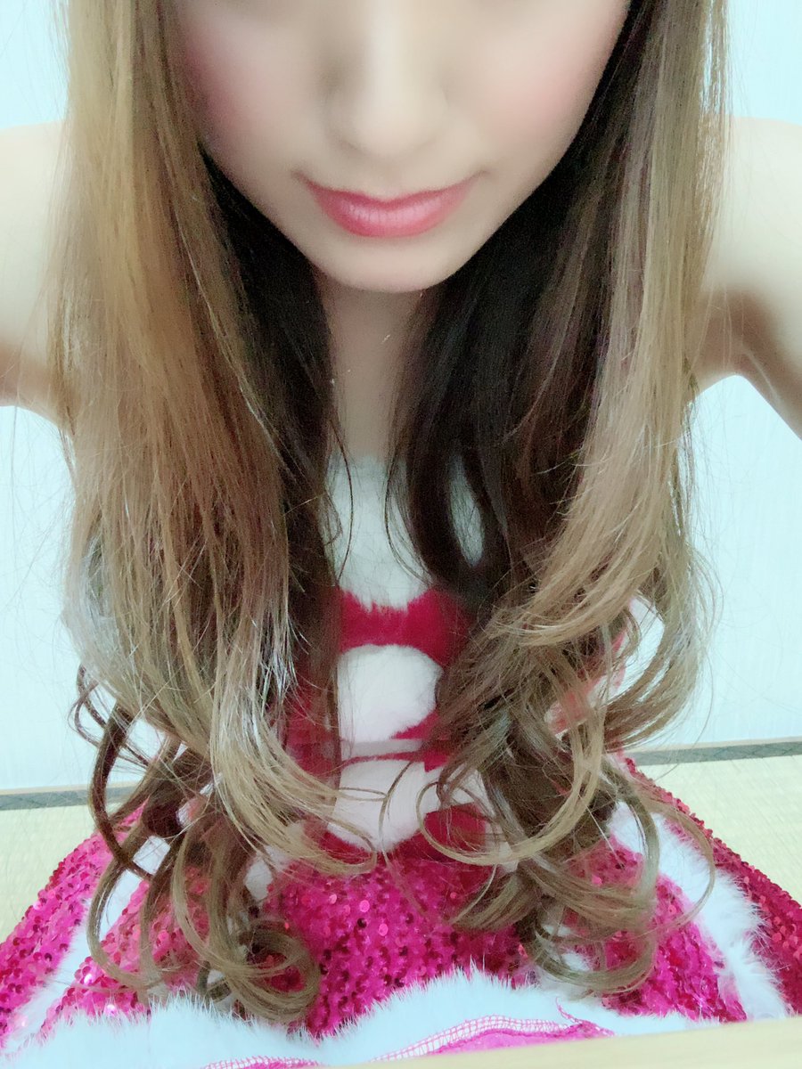 鈴木 貴子 こんばんはー 明日は ゴー愛西店 に初来店です たかサンタはラストだよー 12時 18時予定です 皆さんぜひ遊びに来て下さい 東洋観光 イメージガール サンタ イベントコンパニオン