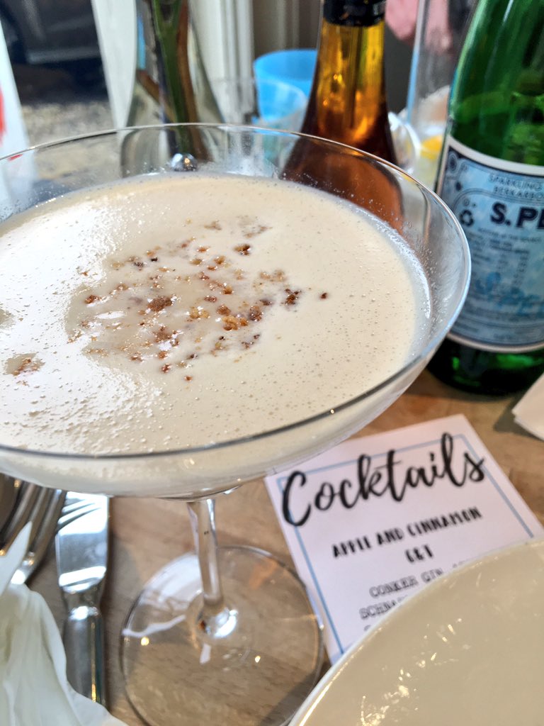 Cocktails! Gingerbread martini 🍸🌟