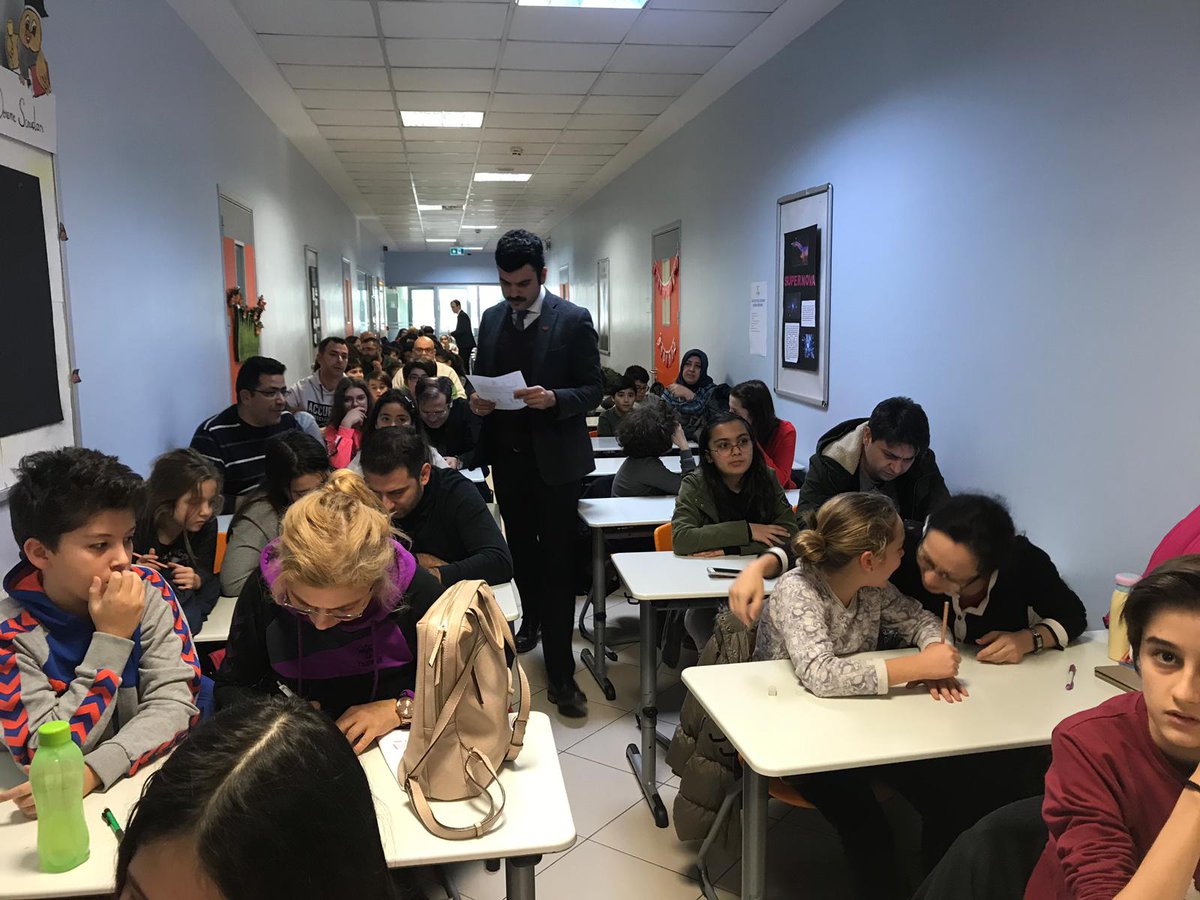 salihozansen's tweet photo. 2018-2019 Aile Boyu Akıl Oyunları Yarışması @elvin_oven @veyselgezicii @OzgeHoca https://t.co/AsjFmHUPZK