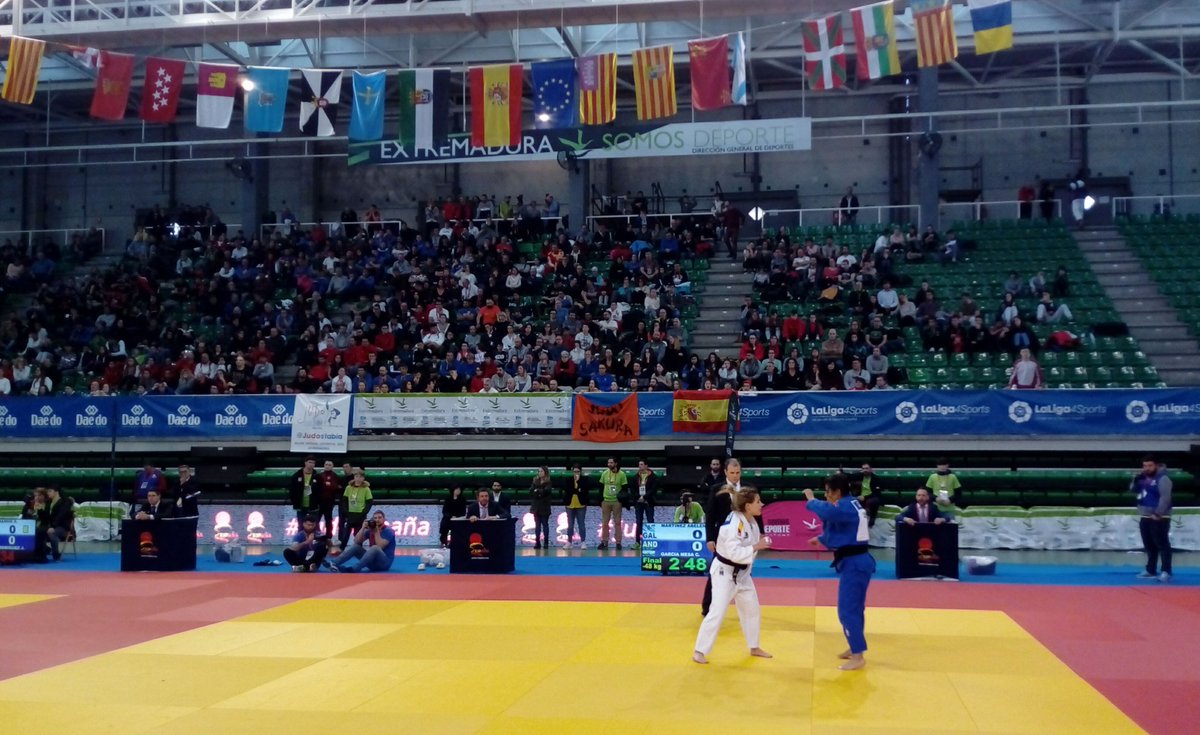 ¡¡Comienzan las finales en el Campeonato de España Absoluto de #Cáceres!! 🥋🏆🥋

@Rfejyda Deporte_ Extremadura 
#JudoExtremadura #JudoEspaña #FederacionExtremeñaDeJudo #NklAdidas #SomosDeporte #DeporteExtremadura
