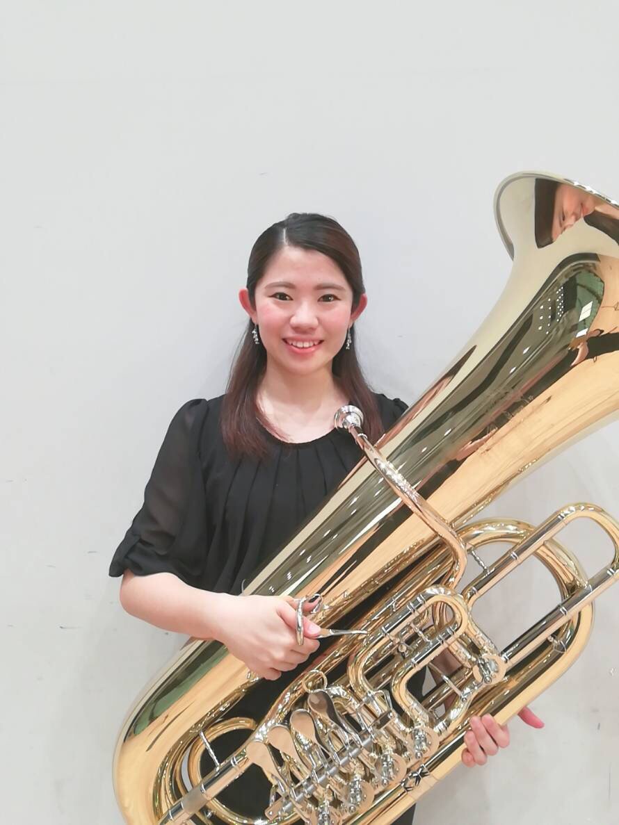 Chanter Quintette メンバー紹介5人目はtuba 小嶺 たか代 です 1998年生まれ 浦添市出身 沖縄県立那覇高等学校卒業 第37 39回 沖縄県吹奏楽ソロコンテスト 金賞 第2回jeta学生ソロコンクール チューバジュニア部門 第1位 平成26年度沖縄県高校生