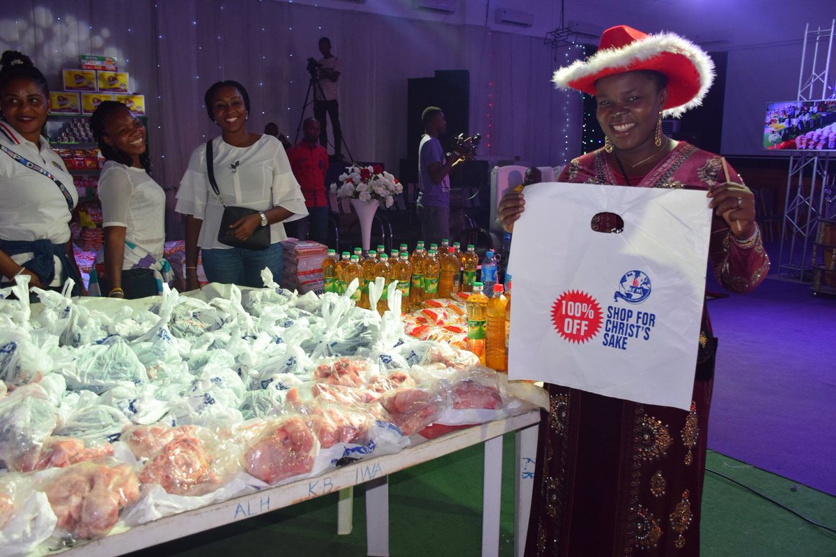 ofmlagos's tweet photo. Daddy and Mummy declaring #ShopforChrist2018 open in Jesus Name!
#OFMLagos #Project316
#WithRevFidelisAyemoba
#MonthoftheEndTime
#TouchofLove
#WhiteSaturday #ShopforChristSake https://t.co/EzP7W6cI6e
