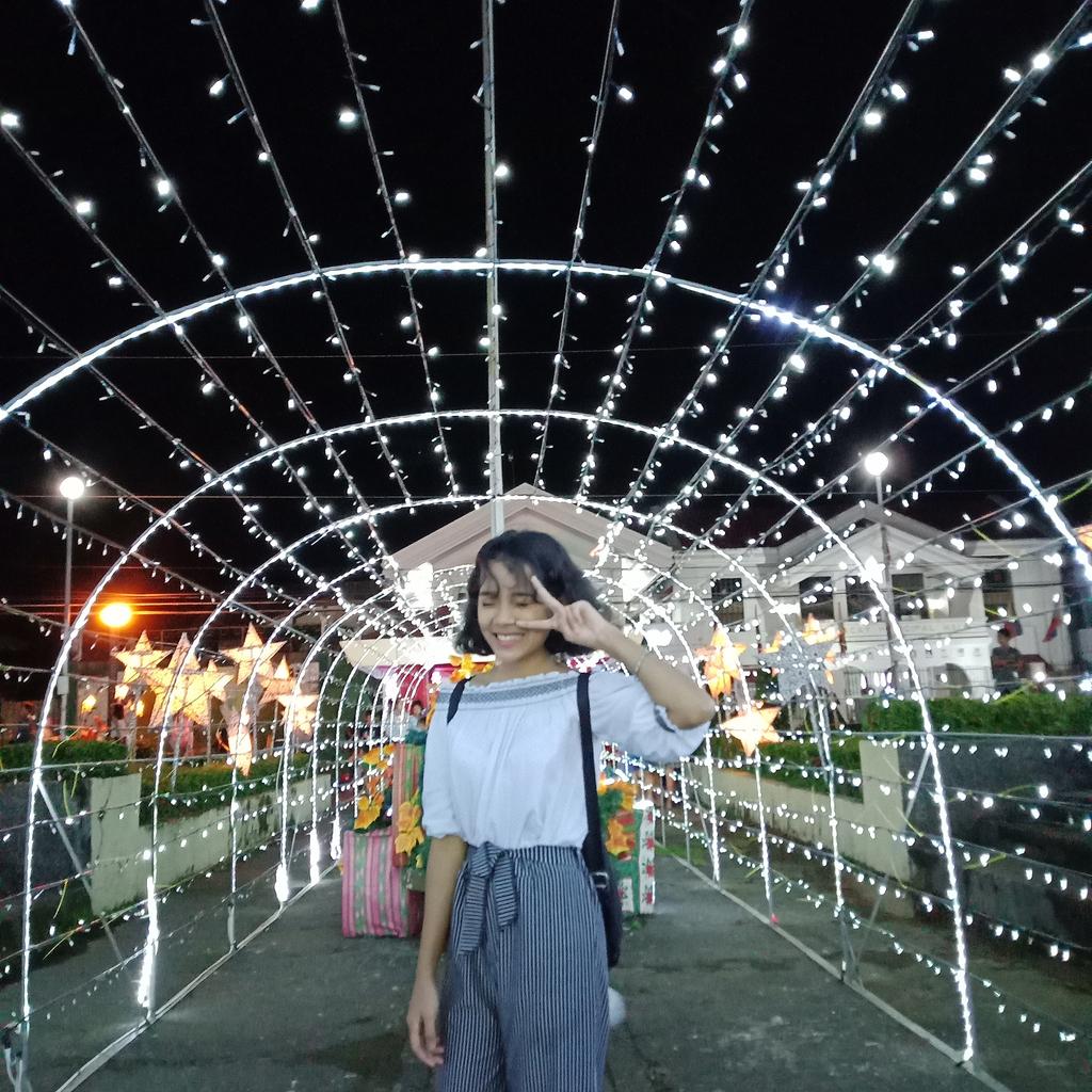 mae_tinny's tweet photo. happy; not happy😶 https://t.co/RuaSsaIEez