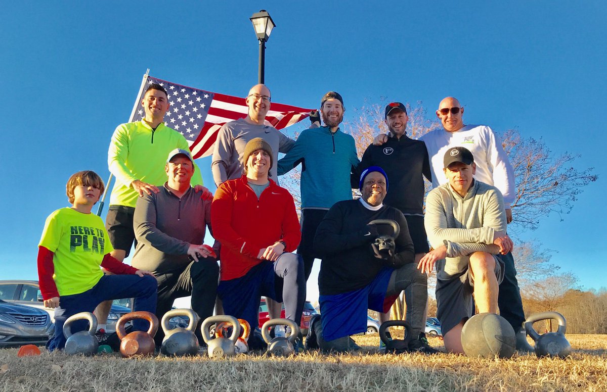 jadamslager's tweet photo. @F3ENC 10 PAX got through station work and some new gadgets at #BoydLeeBeatDown.  Look who showed up to give us moral support and photobombed the pic! https://t.co/RSltNmxZLf