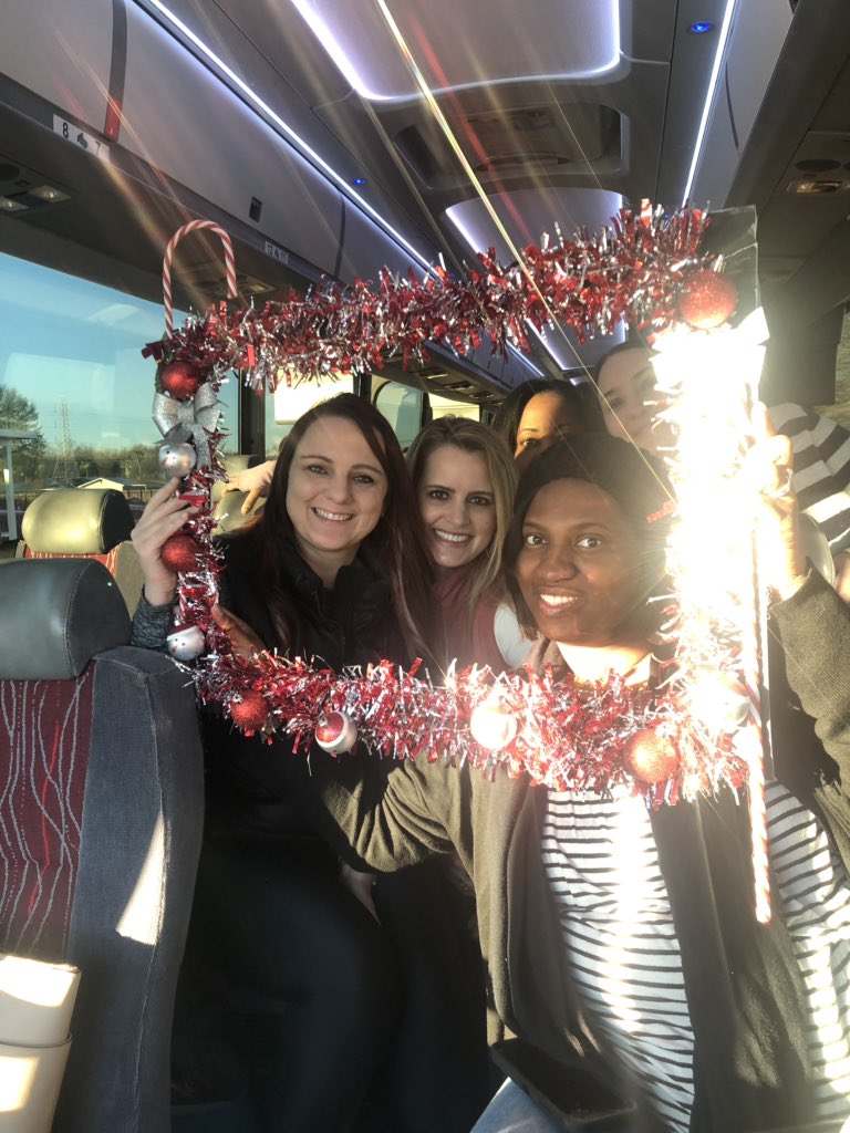 LacieLoo's tweet photo. On our way to do some Holiday shopping...#PrepStyle! #ESJPREP #FoleyAlabama #anotherbus @JGG0321  @butterfly316_21 @Knwlgispwr @NatalieAlynLind @rgbazileteaches https://t.co/Ni8khZ9C1r