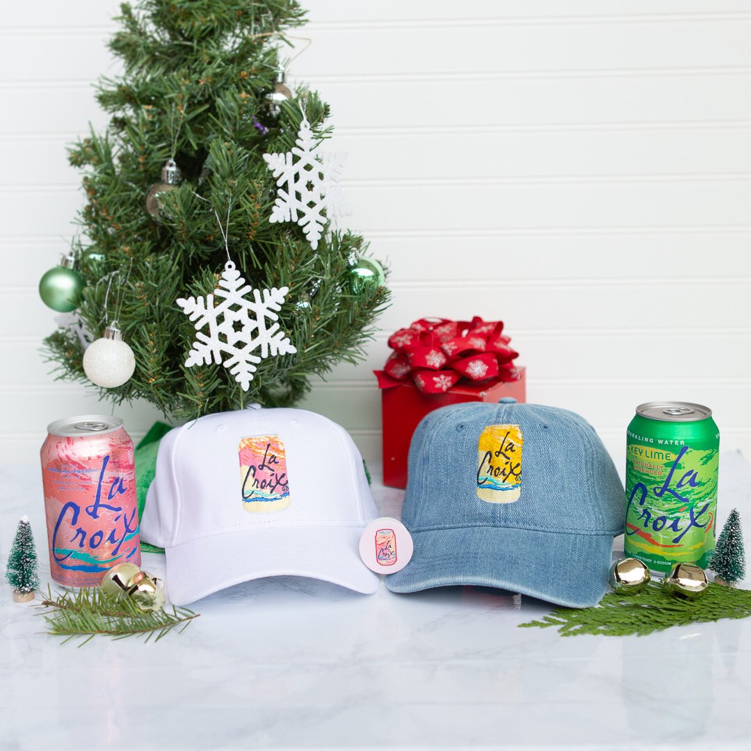 lacroixwater's tweet photo. 🧢🧢 GIVEAWAY time 🧢🧢 100 random lucky winners get the chance to win a Denim AND Pamp Hat plus a popsocket! 🙌✨ Enter by tagging the #fizzyfriend that gets the second hat 😉 Giveaway ends today, December 22nd at 11:59PM (PST). Winners will be messaged. #12DaysOfLaCroix https://t.co/F6ewVtx8ue