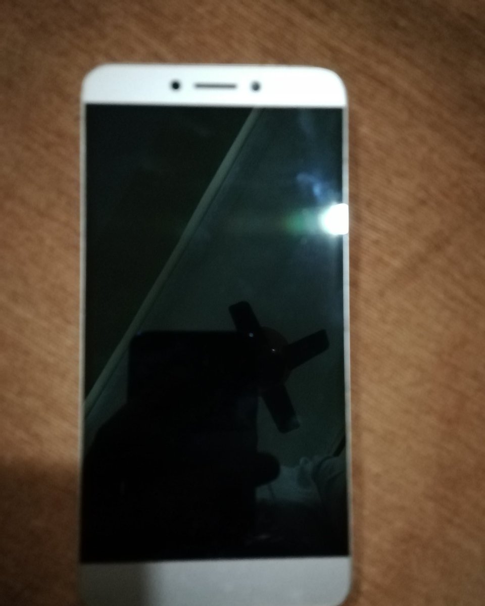 sam0112's tweet photo. Read the full story of how @urbanclap helped me save βΉ12000-βΉ13000 here #UCexperience
https://t.co/fTiuAGYEQz
UC did what local mobile repair shops could not. #UClapper ever since. You should try it too @TalatiNisarg @sangeetlakkar @vinni @Alicedornan1 https://t.co/LWTFaZKXBI
