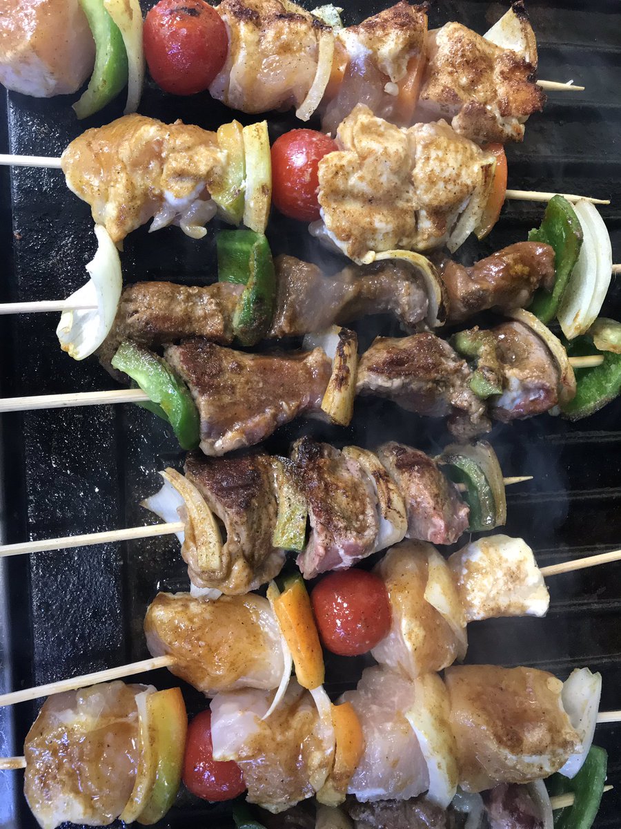AsankaKitchen's tweet photo. #goodfood #HappyHolidays @colatoday #realcolumbiasc #asankakitchen These kebabs are coming off the grill very soon! Hot and delicious! Come for yours at |10203 Two Notch Rd, Columbia SC| we are waiting... #deliberatleydelicious https://t.co/RVt69lc5cC