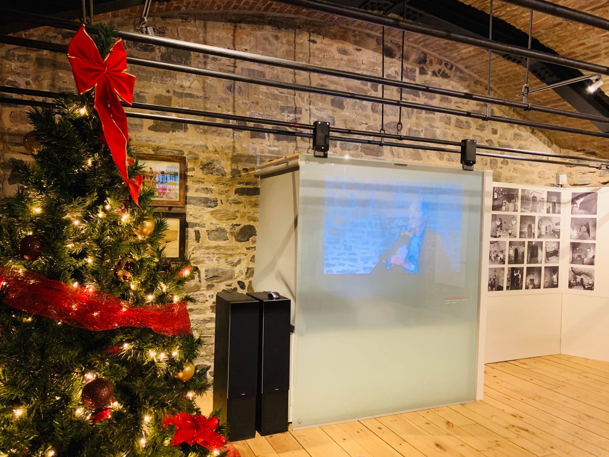 [GéoRallye🔎] L'équipe de l’îlot des palais vous souhaite de joyeuses fêtes! Le musée est toujours ouvert durant cette période de l'année, du jeudi au dimanche et donc, venez profiter du nouveau GéoRallye sous la neige!⛄🌨❄