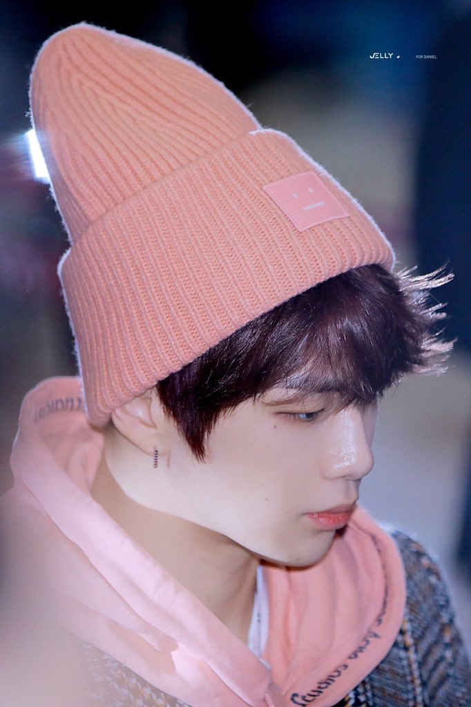 kangdanielpics tweet picture