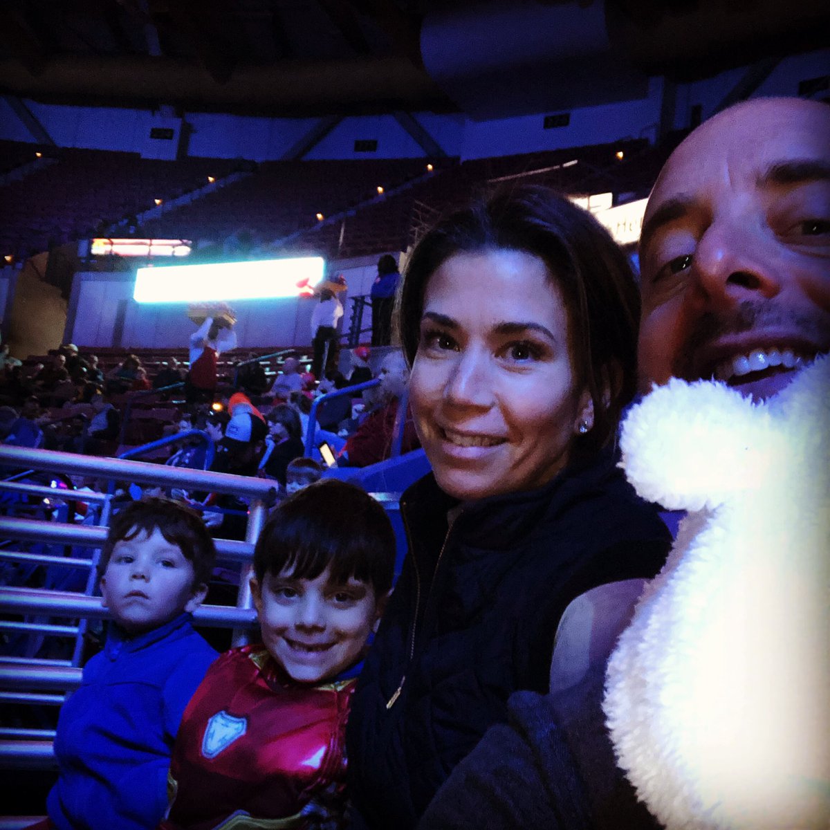 briansolari's tweet photo. #MarvelUniverseLive https://t.co/3jsSkJ7OW0