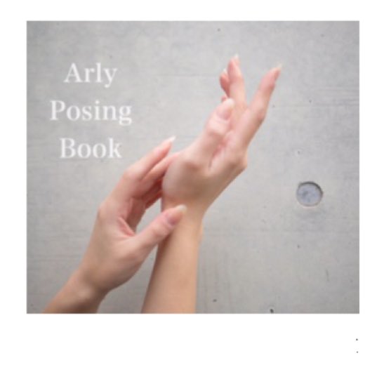 arly0401's tweet image. 12/30ノンバーコードブックスでは  
.
◼︎Arly 初の自撮り写真集
.
増刷した
◼︎ARLY COLLECTION2 photobook
◼︎ARLY COLLECTION3 photobook
(今後増刷予定なし)
.
非売品だった
◼︎Arly Posing Book
.
◼︎チェキ(希望があればっ！)
.
の5点を販売予定です♪