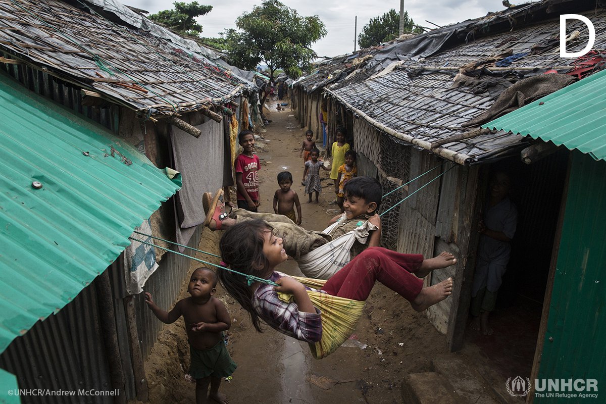 UNRefugeeAgency's tweet photo. Help us choose our #PhotoOfTheYear! Use the poll below to vote on which image of hope and resilience inspired you the most in 2018. https://t.co/jH3KGrcTYQ
