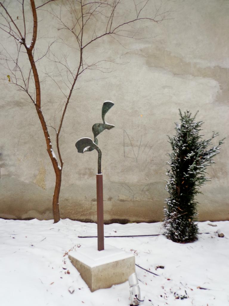 Amart_Galerie's tweet photo. Vom 23.12.2018 bis zum 09.01.2019 ist die @Amart_Galerie nur nach Vereinbarung geöffnet. Wir wünschen allen unseren Kunden und Gästen frohe #Weihnachten und einen #gutenRutsch!
Bild: #MarkusPriller, Ohne Titel, Bronze und Eisen, Höhe: 179 cm, 2012
#Amart #Christmas #Holidays https://t.co/un1SJosCAJ