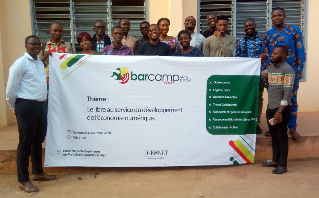 Fin de la 5ieme édition du #Barcampbenin ici à #PortoNovo 
Présentation du projet #openstreetmap et <a href="/OSMBenin/">OpenStreetMap Bénin</a> par <a href="/absaliou/">Saliou ABDOU</a> et <a href="/luc_kpogbe/">Kpogbe Luc</a> 

#Map4Bj <a href="/ProjetEOF/">Projet EOF</a> #opendata