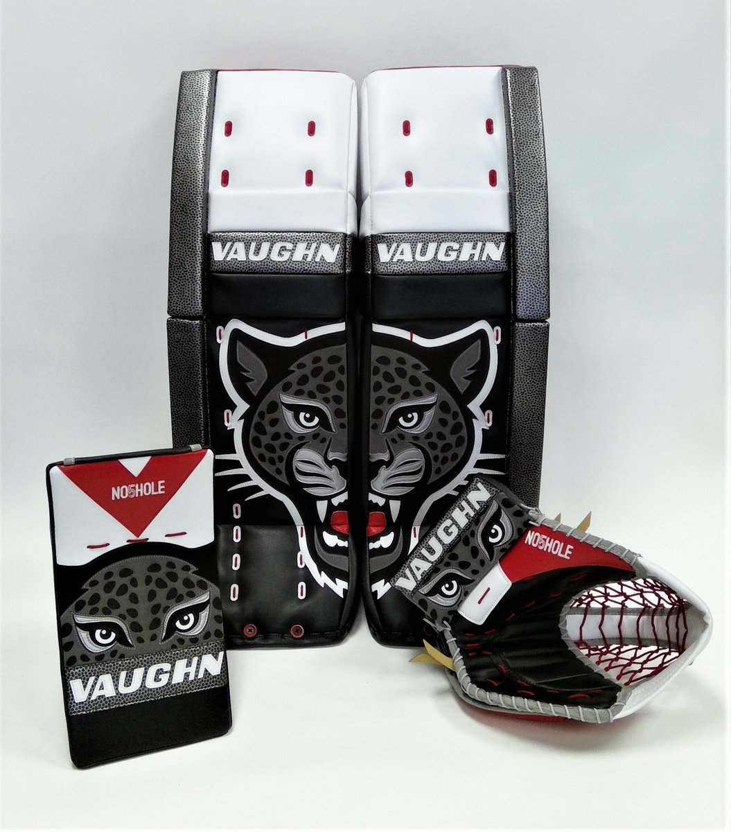 So our friend <a href="/KevinWeekes/">Kevin Weekes</a> debuted his <a href="/IHaveNo5Hole/">NO5HOLE</a> equipment collaboration with <a href="/VaughnHockey/">Vaughn Custom Sports</a> on <a href="/foxandfriends/">FOX & Friends</a> this morning after sharing his insights and inspiration for this blend of fashion and function (and lots more photos!) ingoalmag.com/gear/kevin-wee…