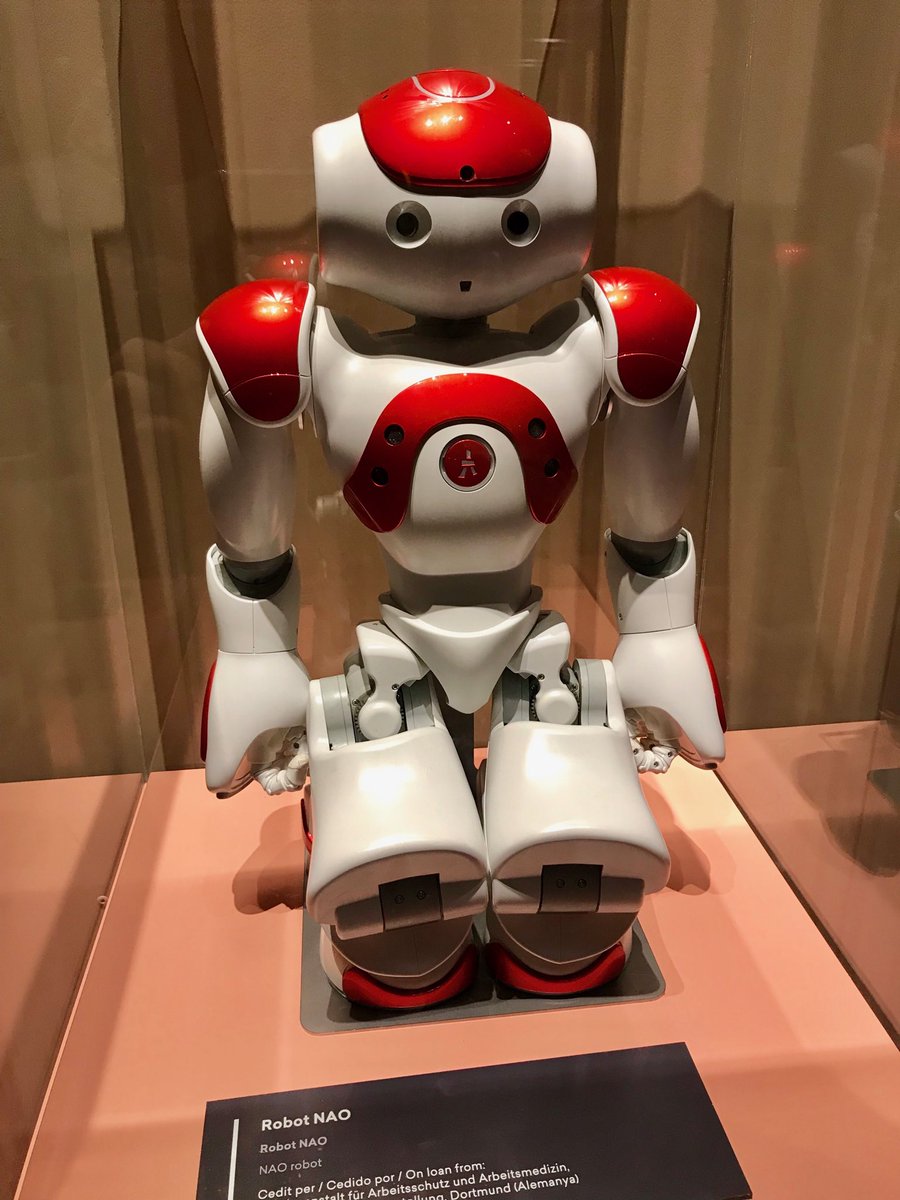 SCADALIA's tweet photo. Expo robótica Cosmocaixa #cosmocaixa #robotica #AI https://t.co/dOVGgxbNob