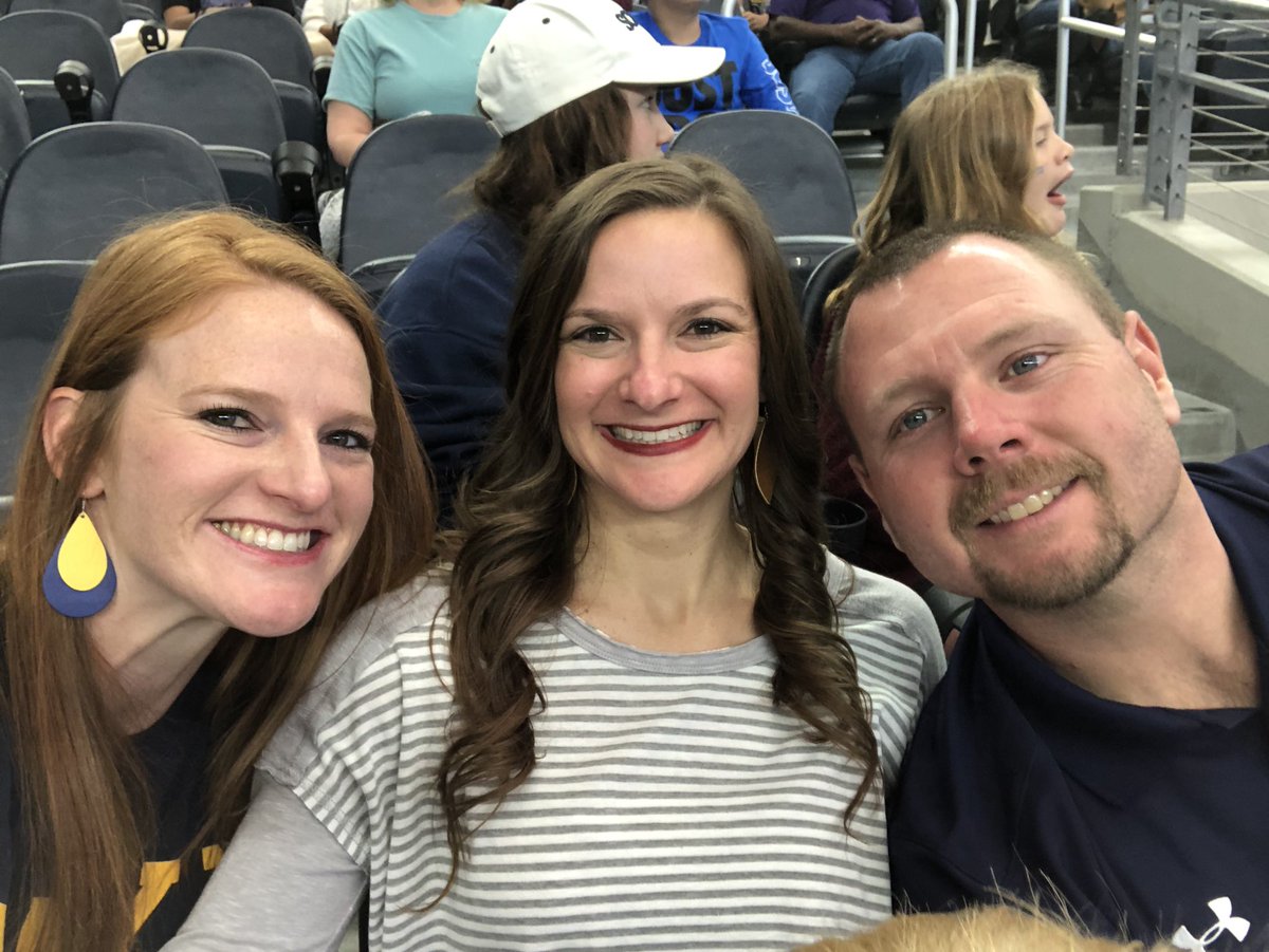 Sarah Fox tweet media