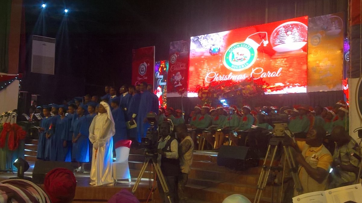 Ijebu CAN Choir rendering their anthem @ the 2018 Ogun State Christmas Carol &amp; Service of 9 lessons holding @ the June 12 Cultural Centre, Kuto Abeokuta. <a href="/Dayod1adeneye/">Otunba Dayo Adeneye.</a>