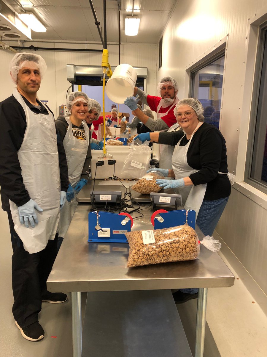 Amy Schumacher tweet media