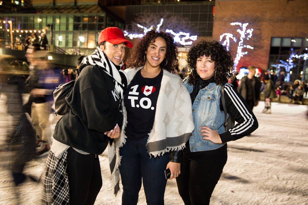 Tonight’s the night! <a href="/1LOVETO/">1 LOVE T.O.</a> Holiday Skate Party <a href="/HarbourfrontTO/">Harbourfront Centre</a> 8-11pm. Bring the family! ❄️