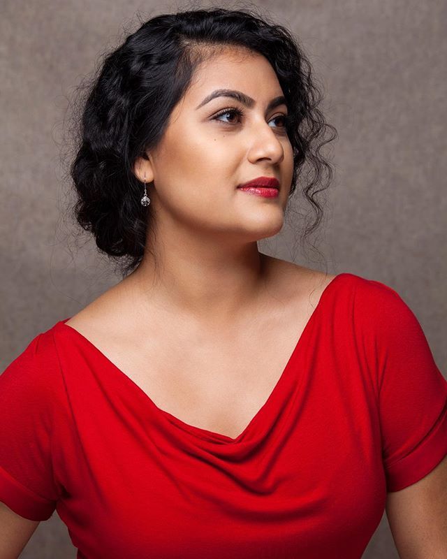 AshKash009's tweet photo. Christmas ready 🎄
Amazing photographer: @kevinmapp.photo @kevmp 
Talented MUA: @eileentranmakeup 
Lovely assistant: @bo_bari 
Shirt: @thelimited 
Earrings: @express 
#photoshoot #model #modeling #modellife #portrait #fashion #mystyle #actress #acting… https://t.co/pH3hH6W7ra https://t.co/hKfGB3U0Hj