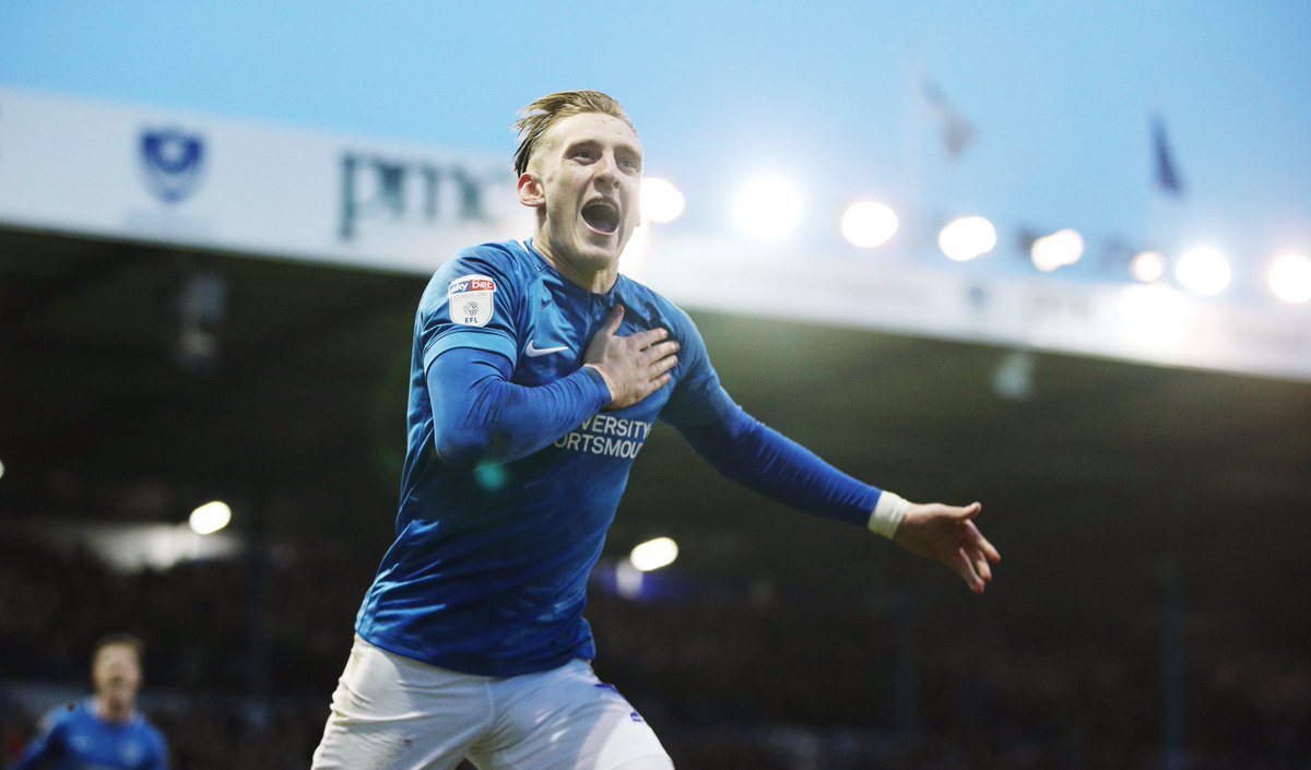 Pompey's tweet photo. 👀 Dear, @netflix
We’re sorry 😐
#Pompey https://t.co/jdD58SANnw