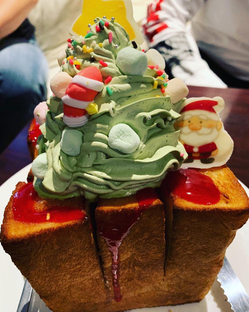 ベンチプレス世界王者 長谷川 No Twitter ハニートーストクリスマス版 クリームは抹茶ベースで中にアイスもありメチャ美味しかった たまには食パンも良き パセラ 食パン ハニトー カラオケ 忘年会 スイーツ サンタ T Co Gxxre4nmjo Twitter